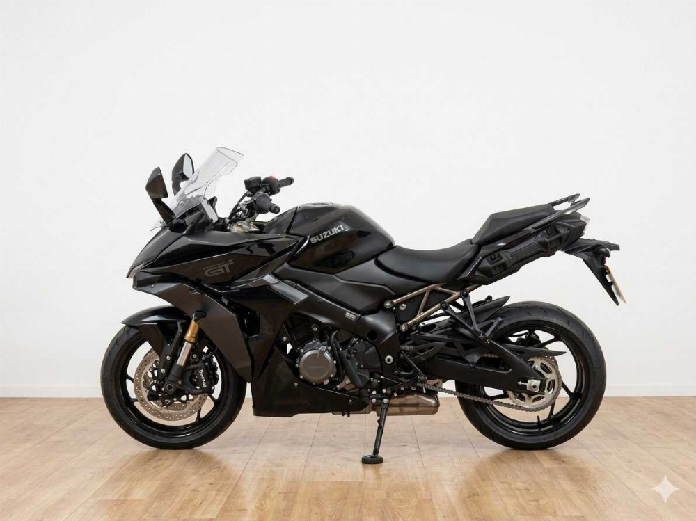 Suzuki GSX-S 1000 GT 2022 vue gauche