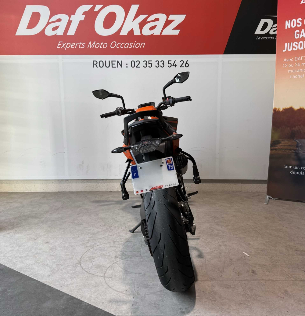KTM 890 DUKE GP GP 2023 vue arrière