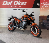 Aperçu KTM 890 DUKE GP GP 2023 vue 3/4 droite