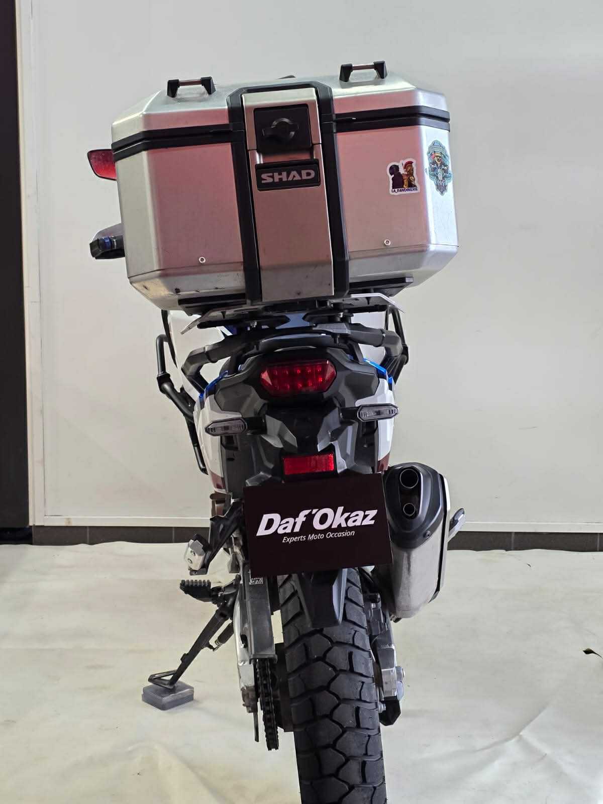 Honda CRF 1100 L Africa Twin Adventure Sports 2022 HD vue arrière