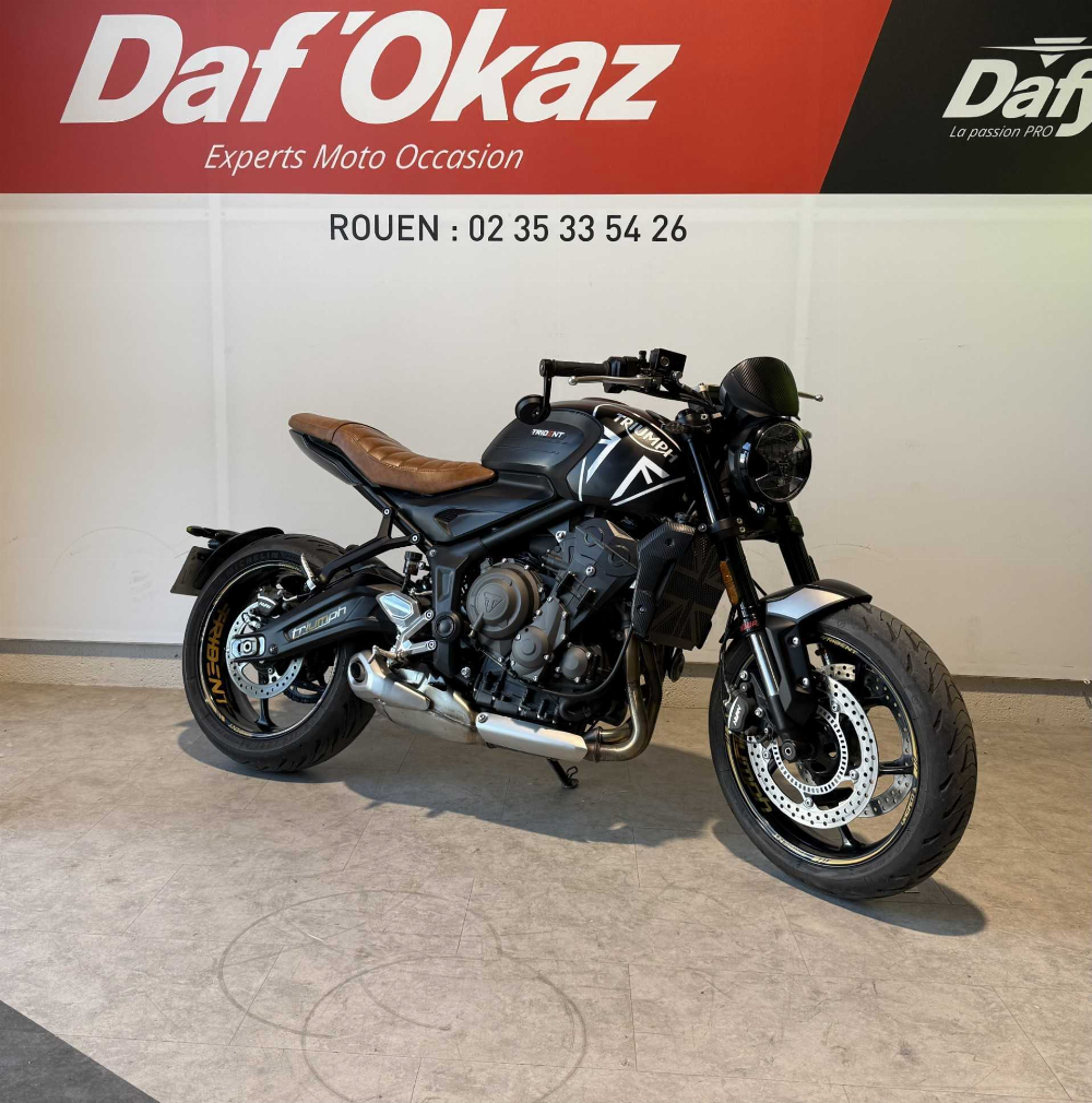 Triumph 660 Trident 2021 vue 3/4 droite
