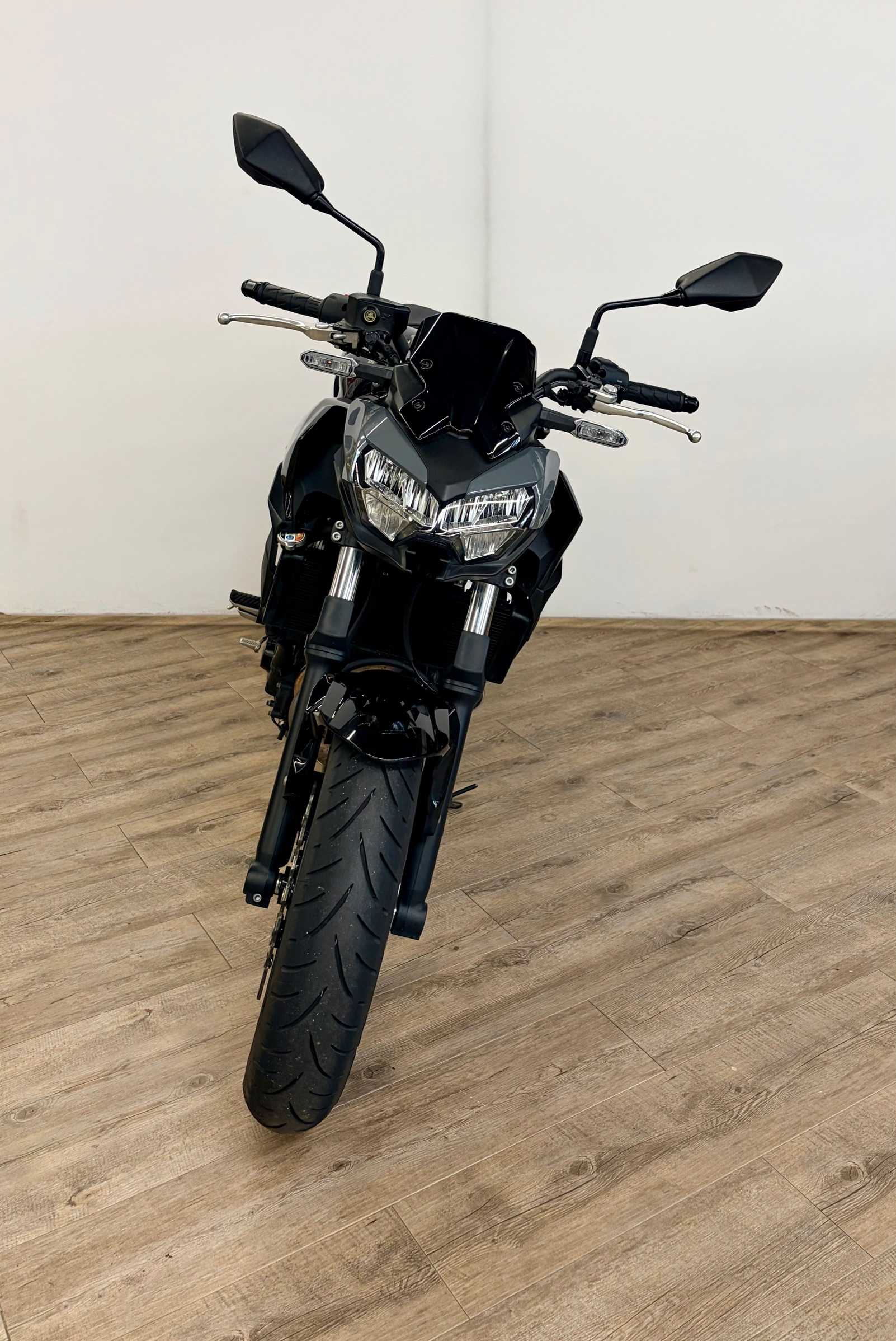 Kawasaki Z 650 2023 HD vue avant