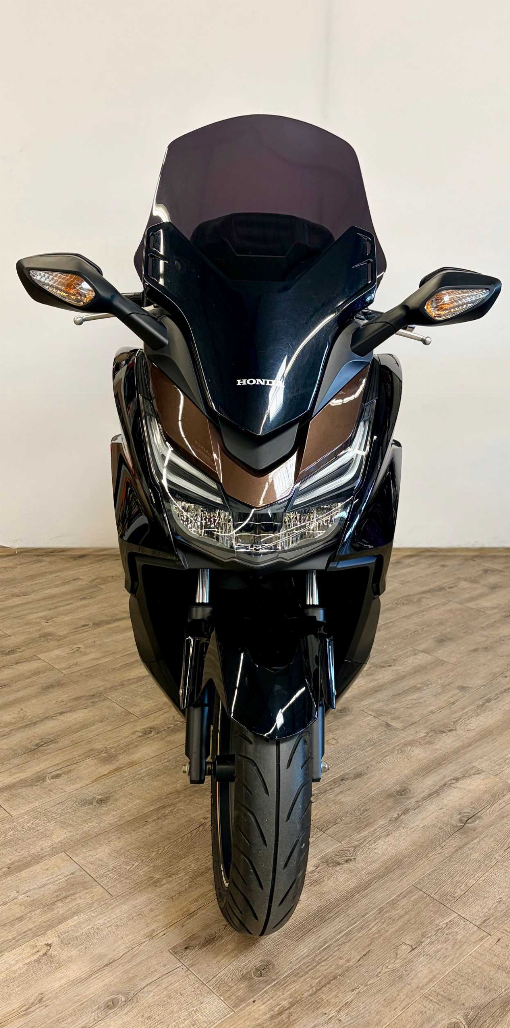 Honda NSS 125 Forza ABS 2015 vue avant