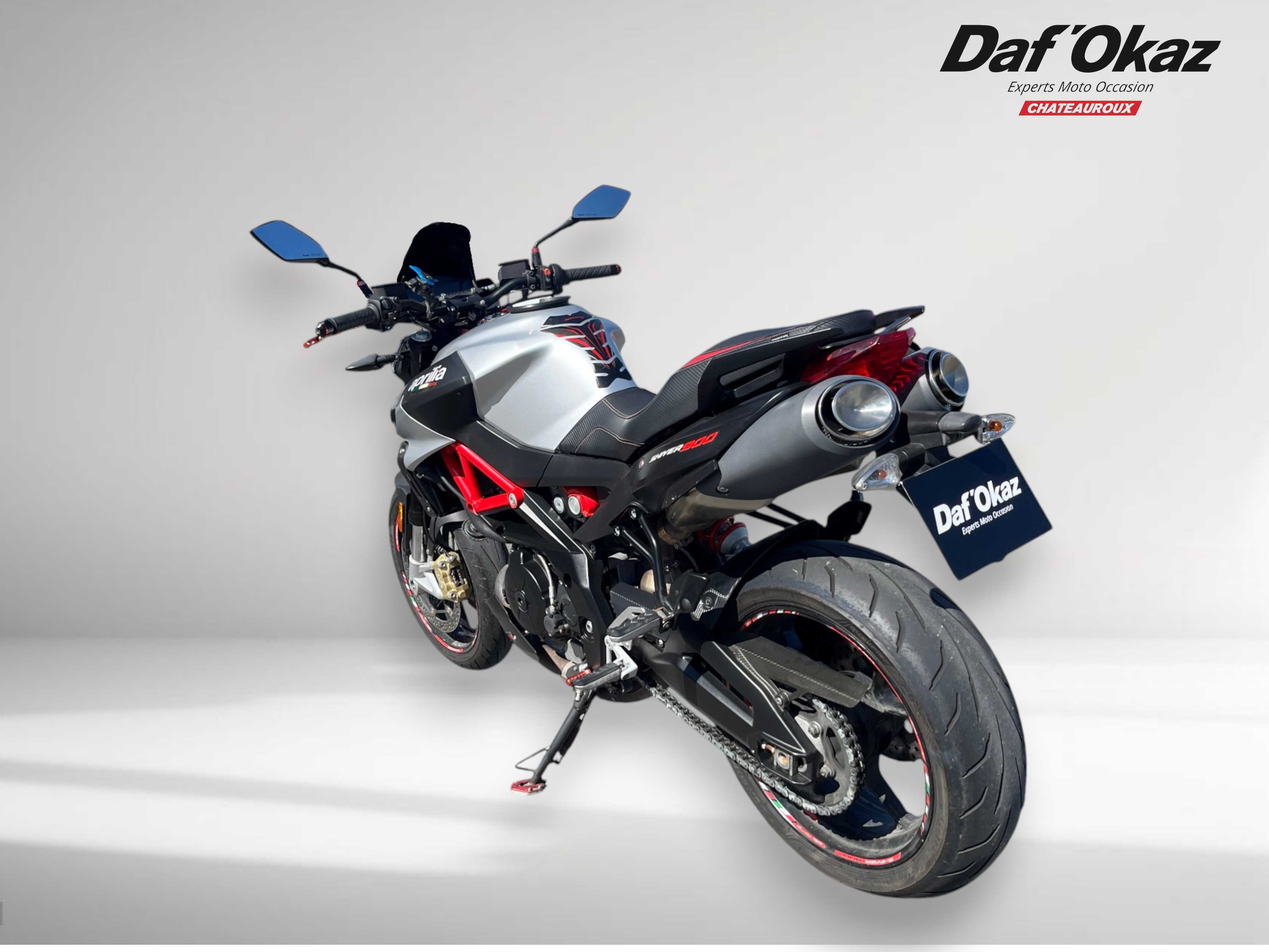 Aprilia Shiver 900 ABS 2018 HD vue gauche