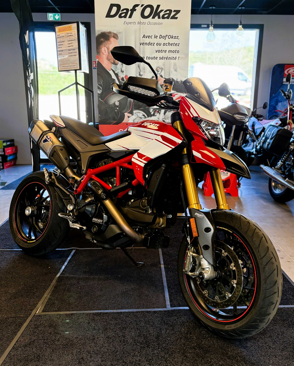 Ducati 939 Hypermotard SP 2018 vue 3/4 droite