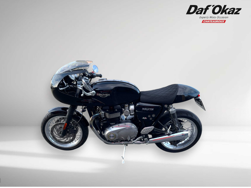 Triumph 1200 Thruxton 2016 vue arrière