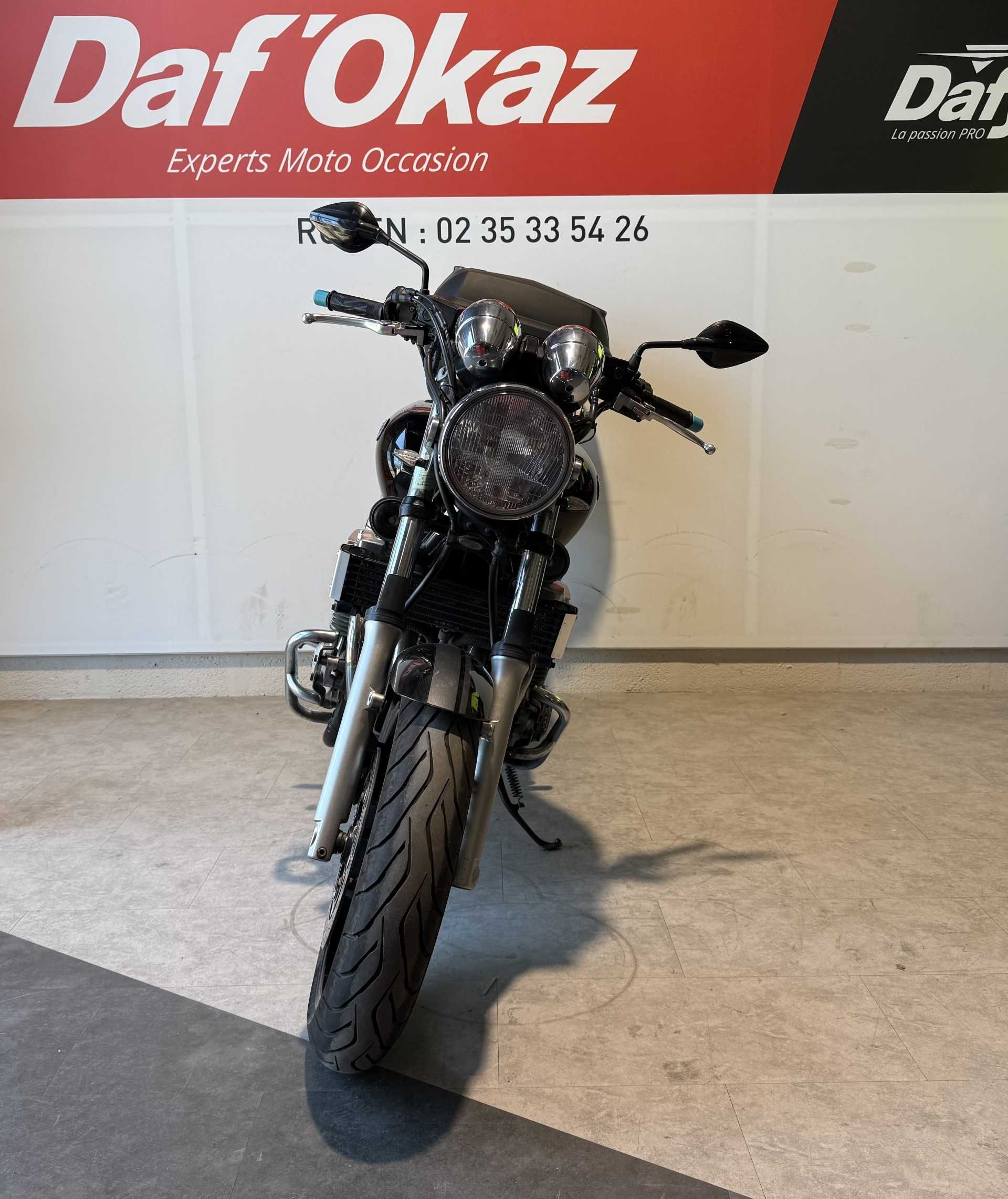 Yamaha XJR 1300 2006 HD vue avant