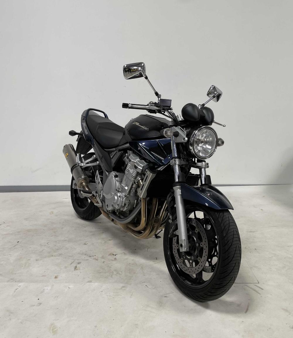 Suzuki GSF 650 N Bandit 2007 vue 3/4 droite