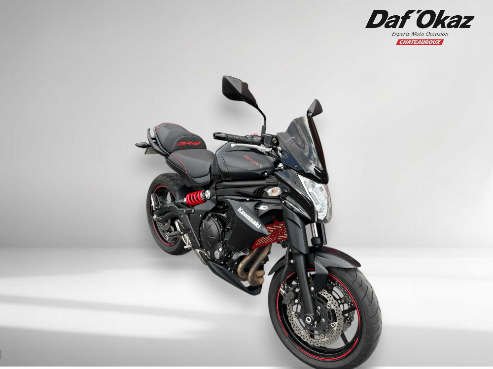 Kawasaki ER-6 N 2015 vue 3/4 droite