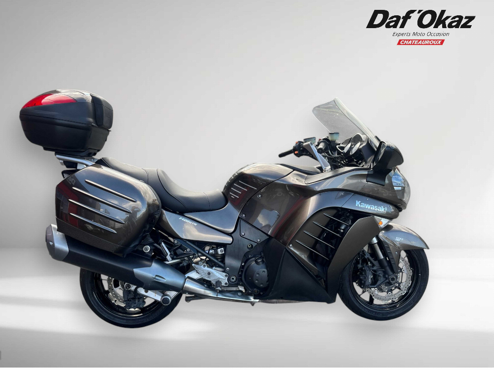 Kawasaki ZG 1400 GTR 2010 vue avant