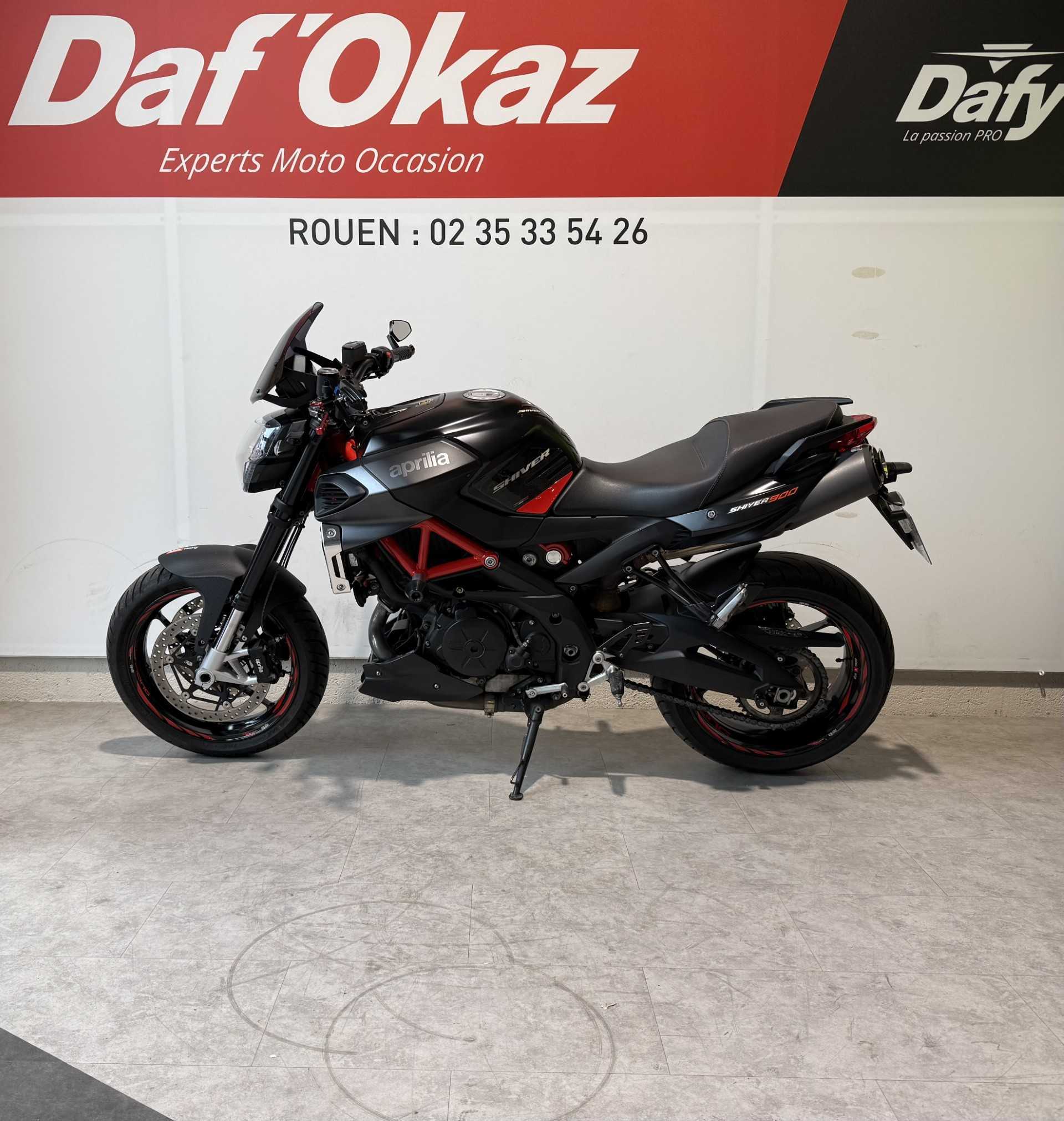 Aprilia Shiver 900 ABS 2020 HD vue gauche