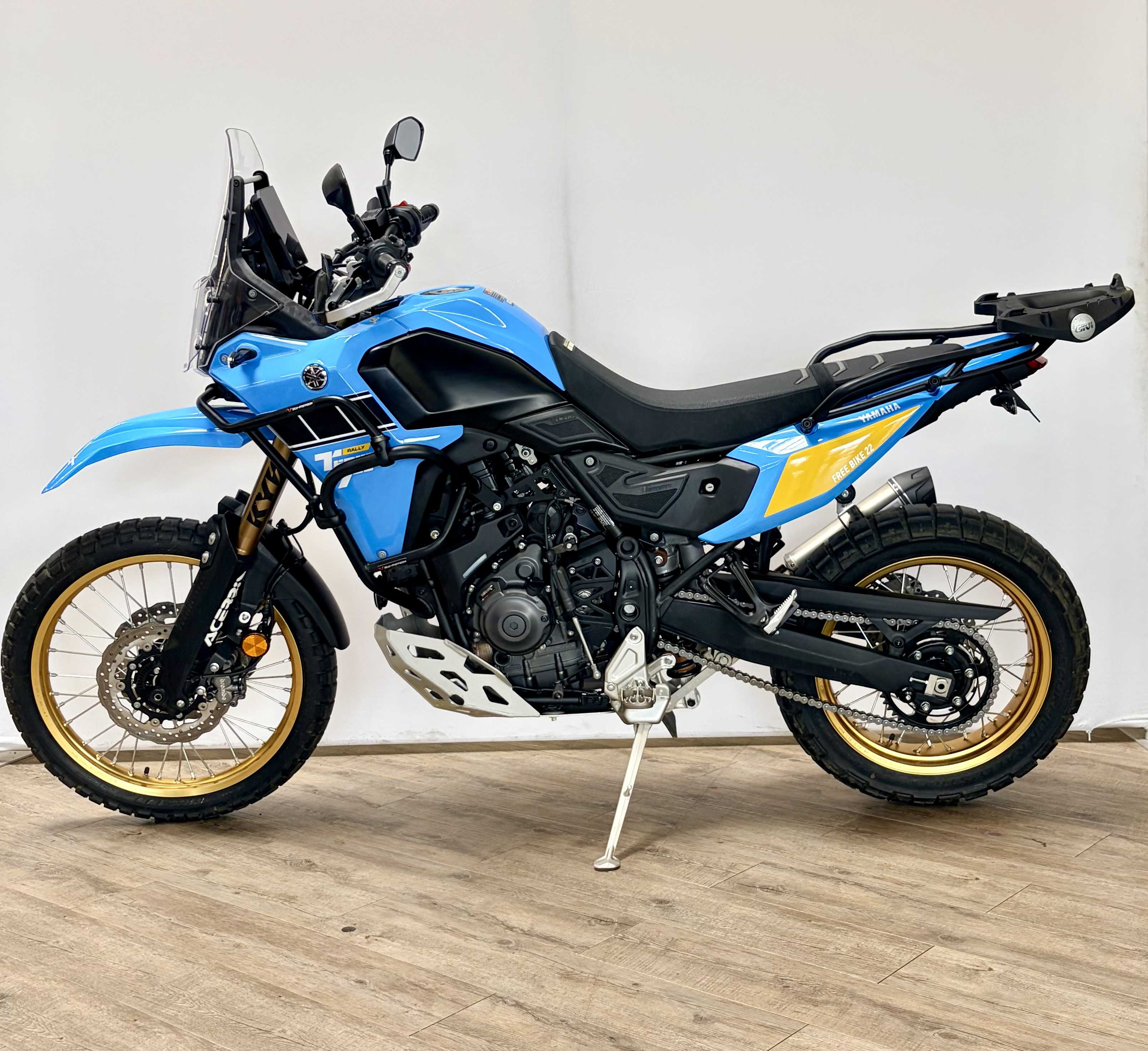 Yamaha XTZ 700 TENERE RALLY T7 RALLY 2026 HD vue gauche