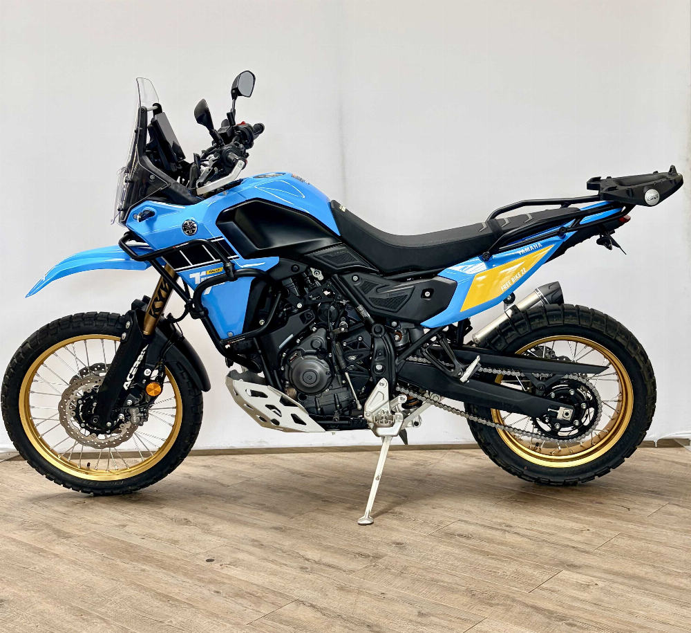 Yamaha XTZ 700 TENERE RALLY T7 RALLY 2026 vue gauche