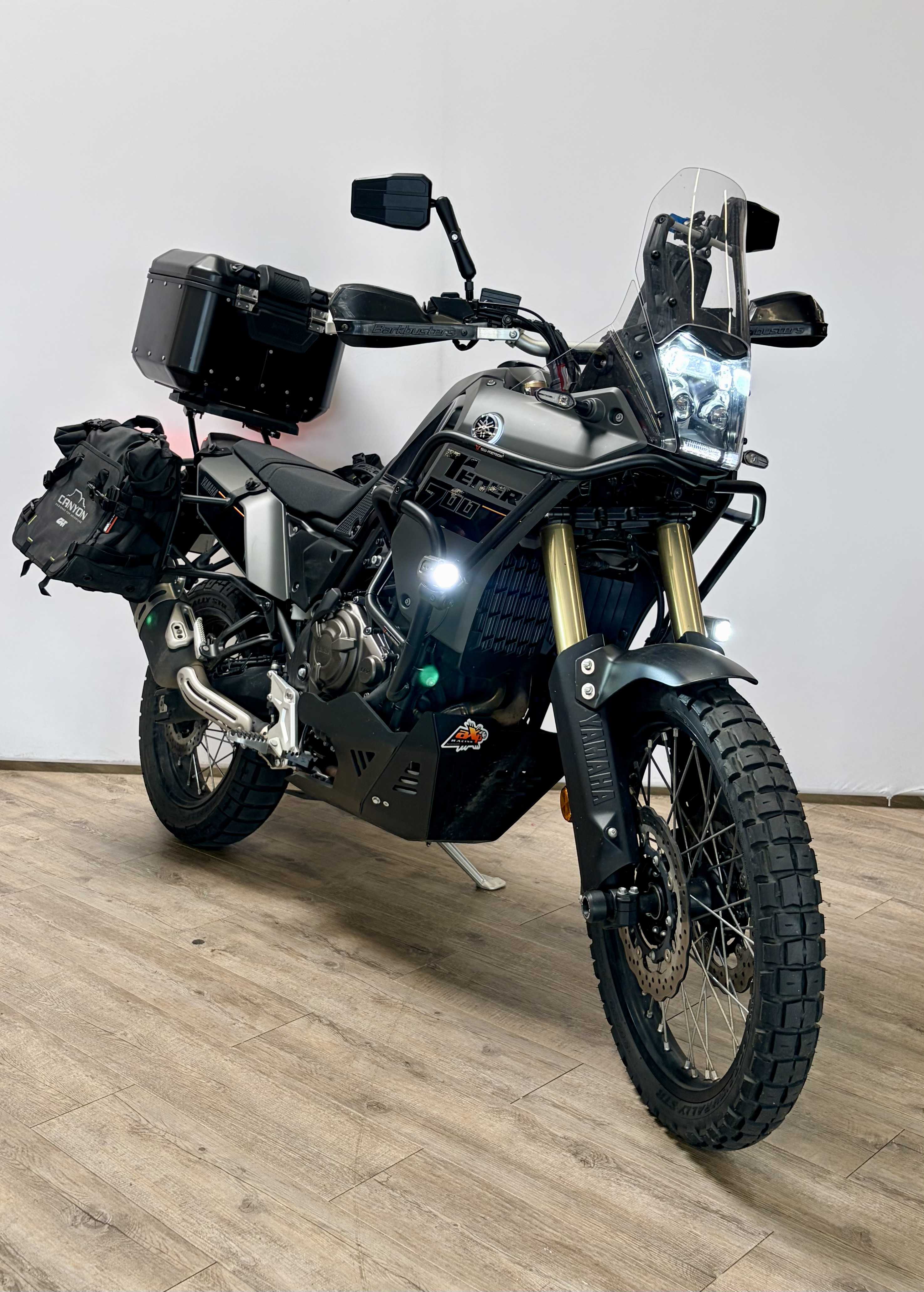 Yamaha XTZ 700 Ténéré A2 2023 HD vue 3/4 droite