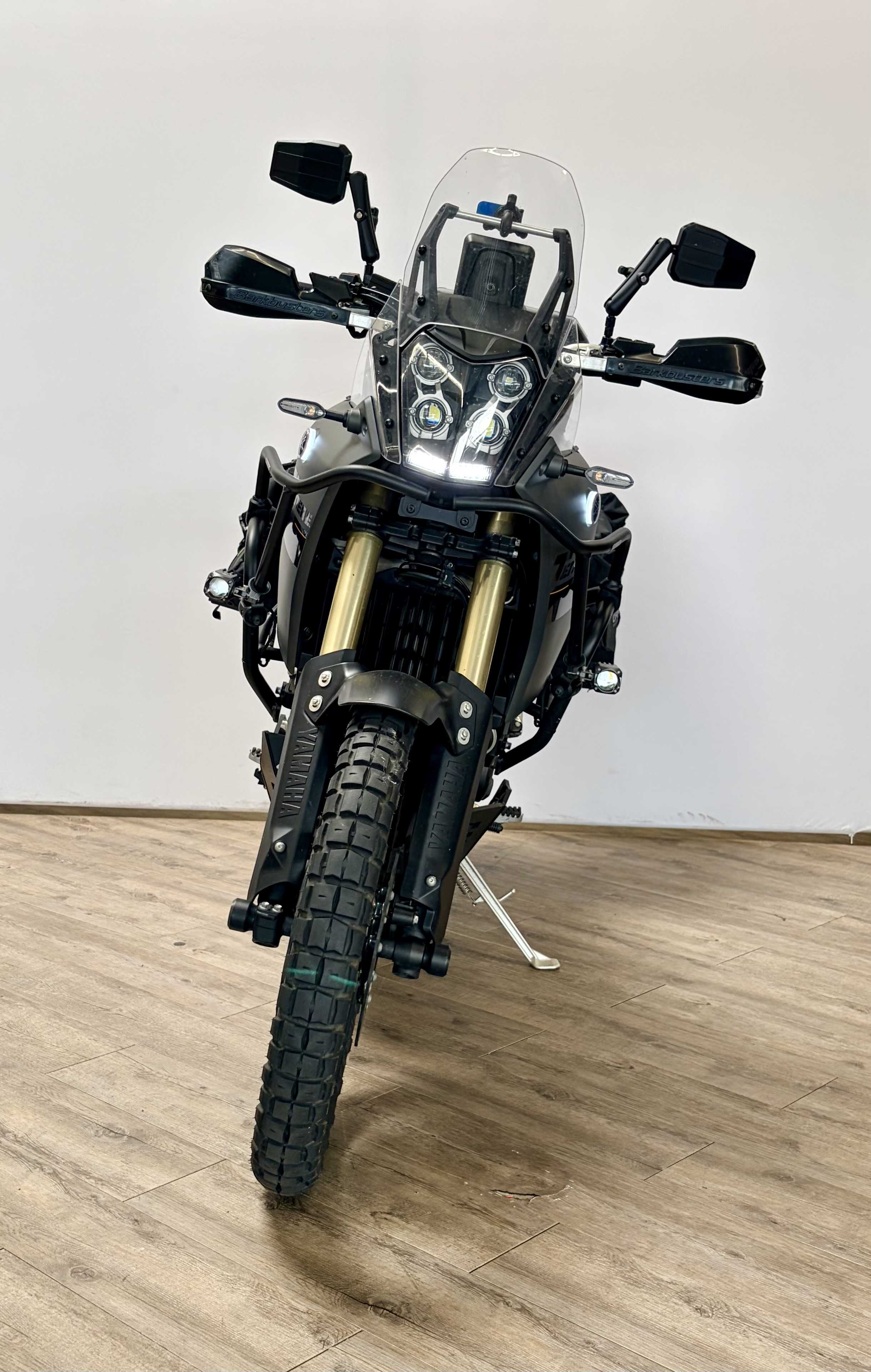 Yamaha XTZ 700 Ténéré A2 2023 HD vue avant