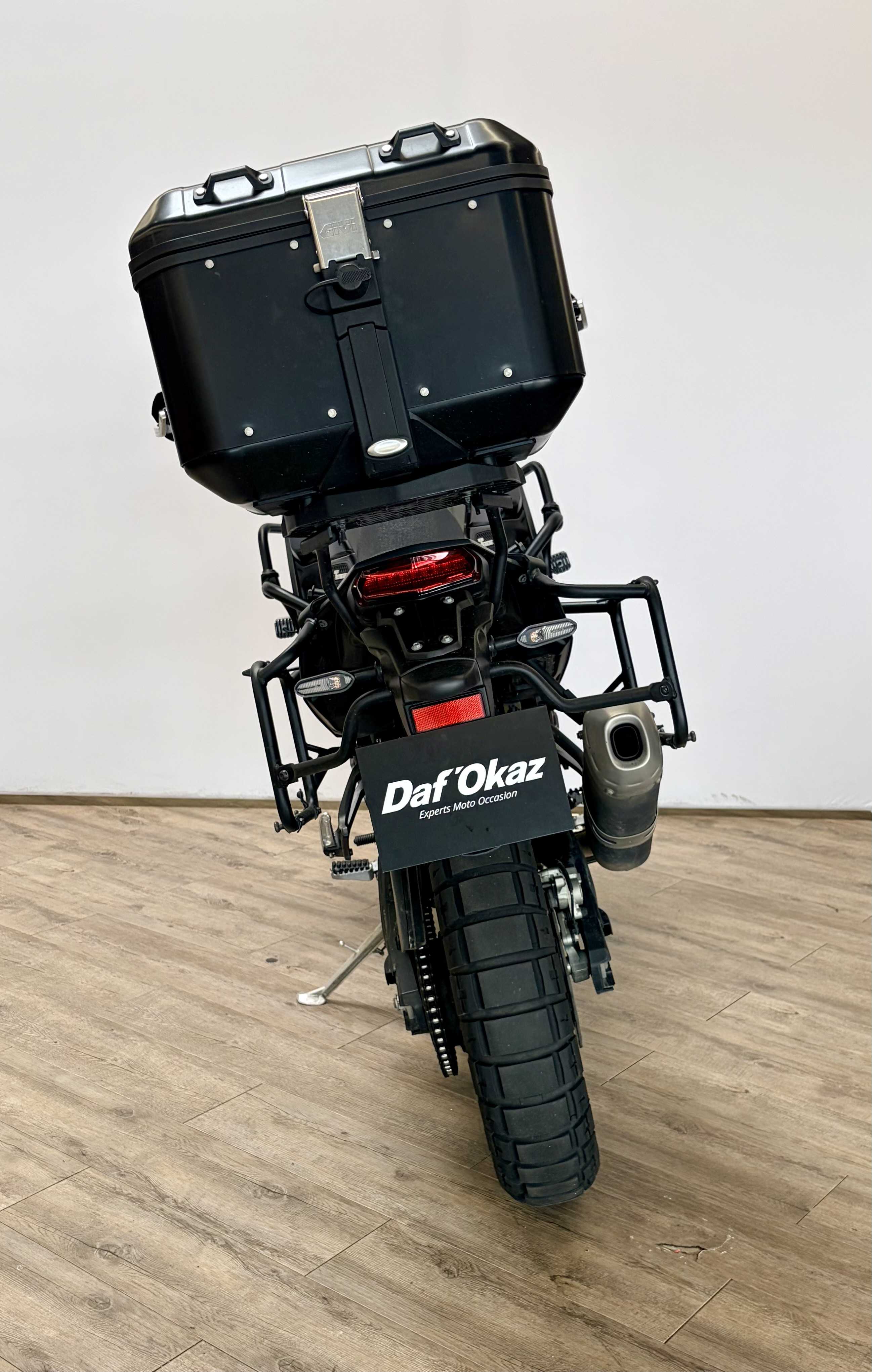 Yamaha XTZ 700 Ténéré A2 2023 HD vue arrière