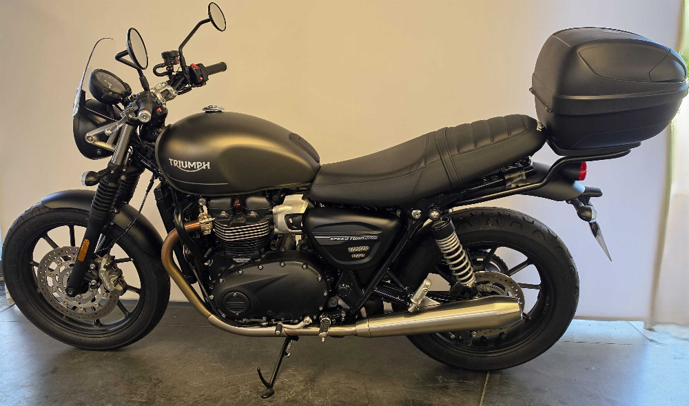 Triumph 900 Speed Twin 2023 vue gauche