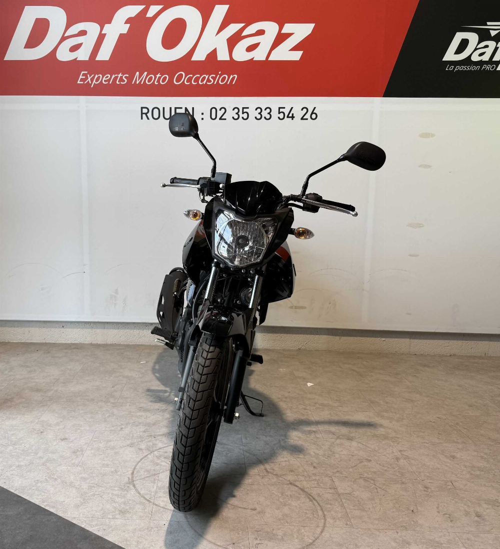 Yamaha YS 125 2019 vue avant
