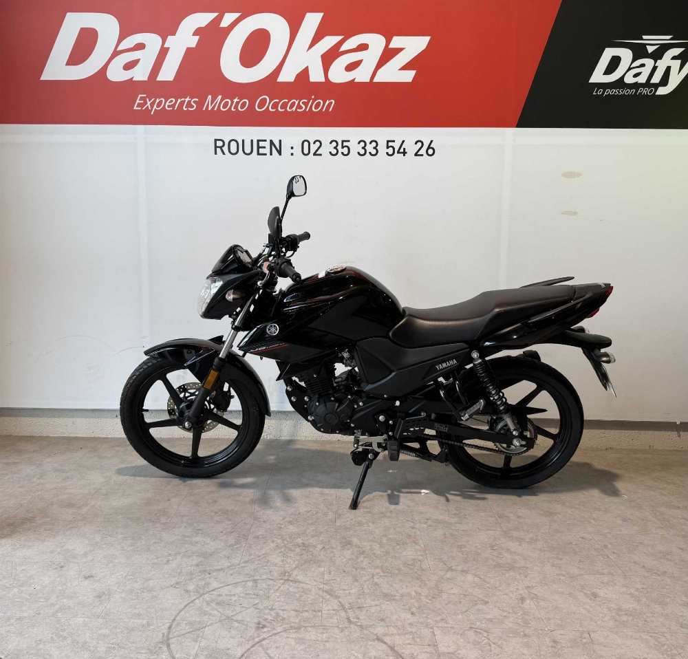 Yamaha YS 125 2019 vue gauche