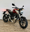 Aperçu Honda CB 125 R 2018 vue 3/4 droite