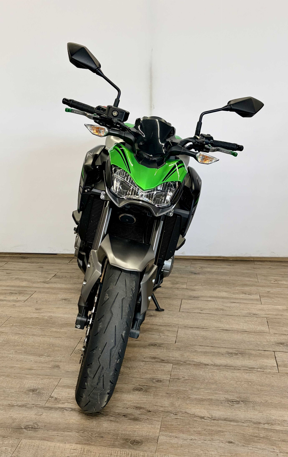 Kawasaki Z 900 Performance 2019 vue avant