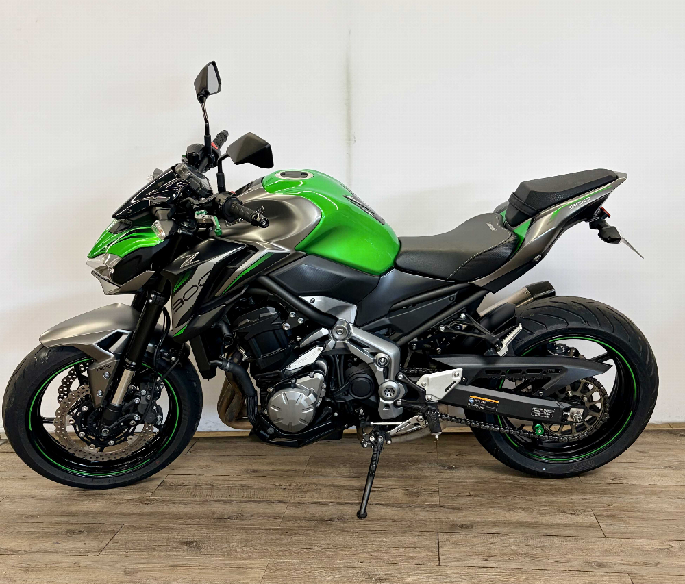 Kawasaki Z 900 Performance 2019 vue gauche