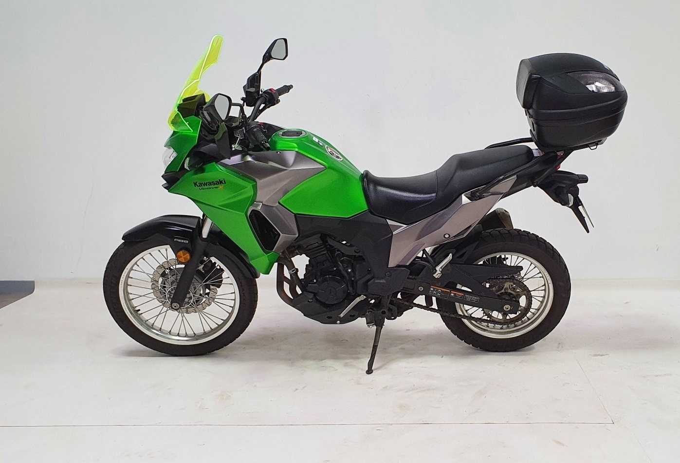 Kawasaki KLE 300 Versys-X Urban 2017 HD vue gauche