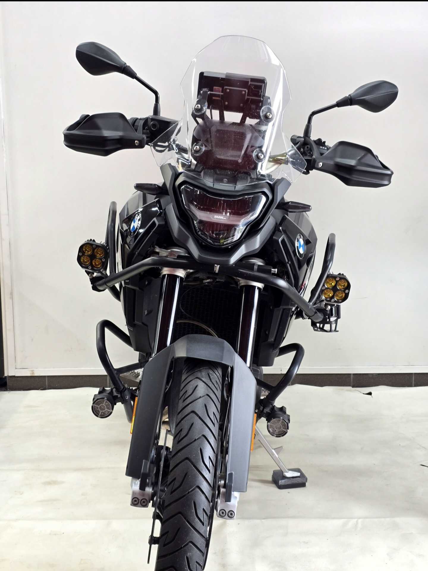 BMW f 900 gs 2024 HD vue avant