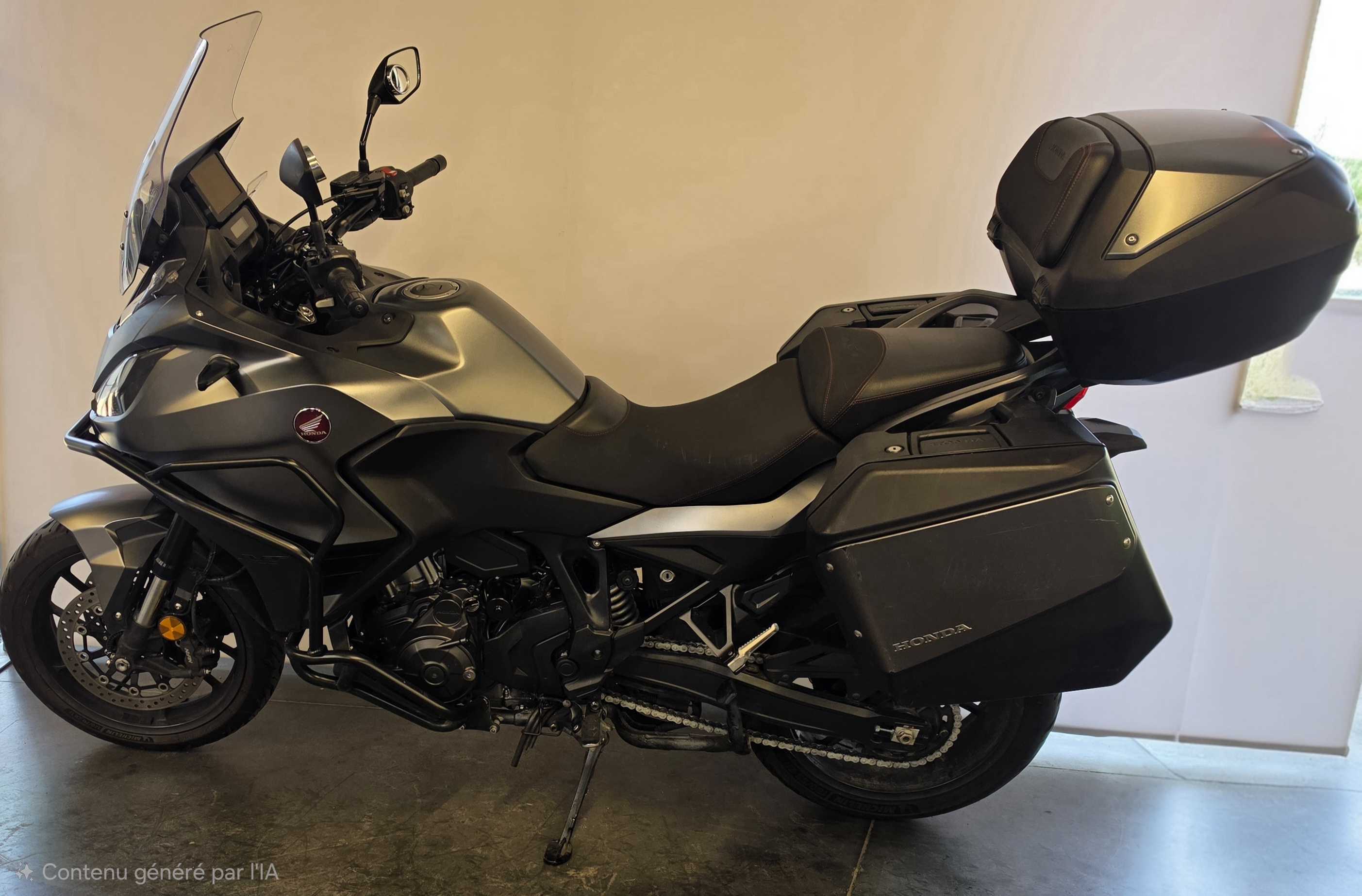 Honda NT 1100 DCT 2023 HD vue gauche