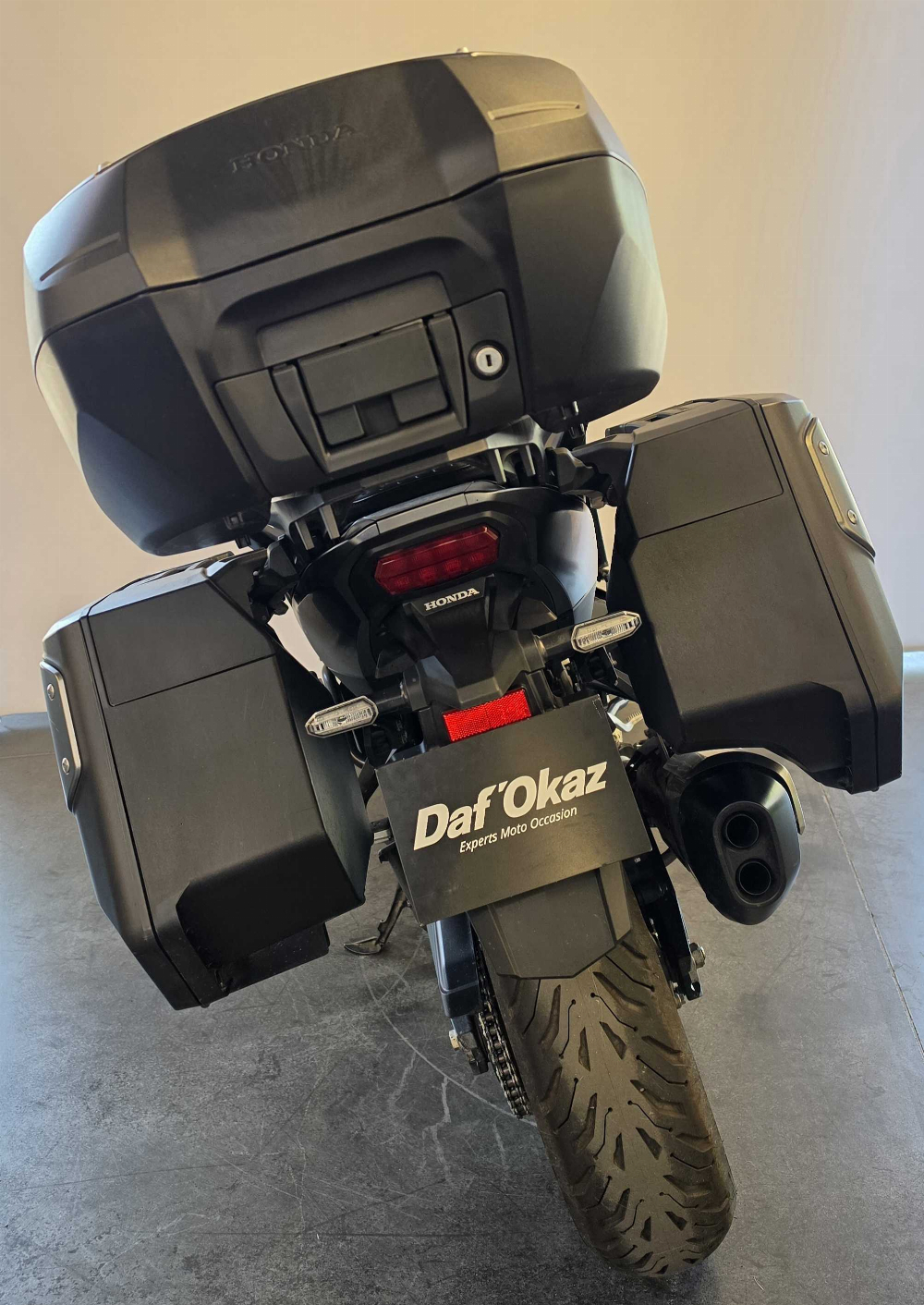 Honda NT 1100 DCT 2023 vue arrière