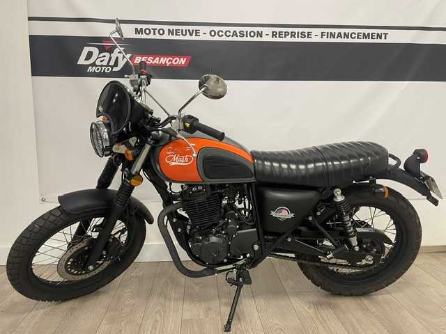 Mash FIVE HUNDRED 400 2021 HD vue gauche