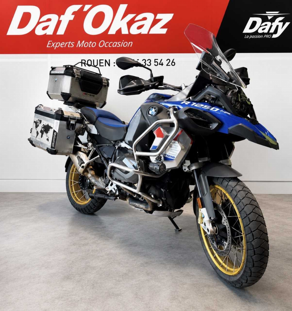 BMW R 1250 GS Adventure 2019 vue 3/4 droite