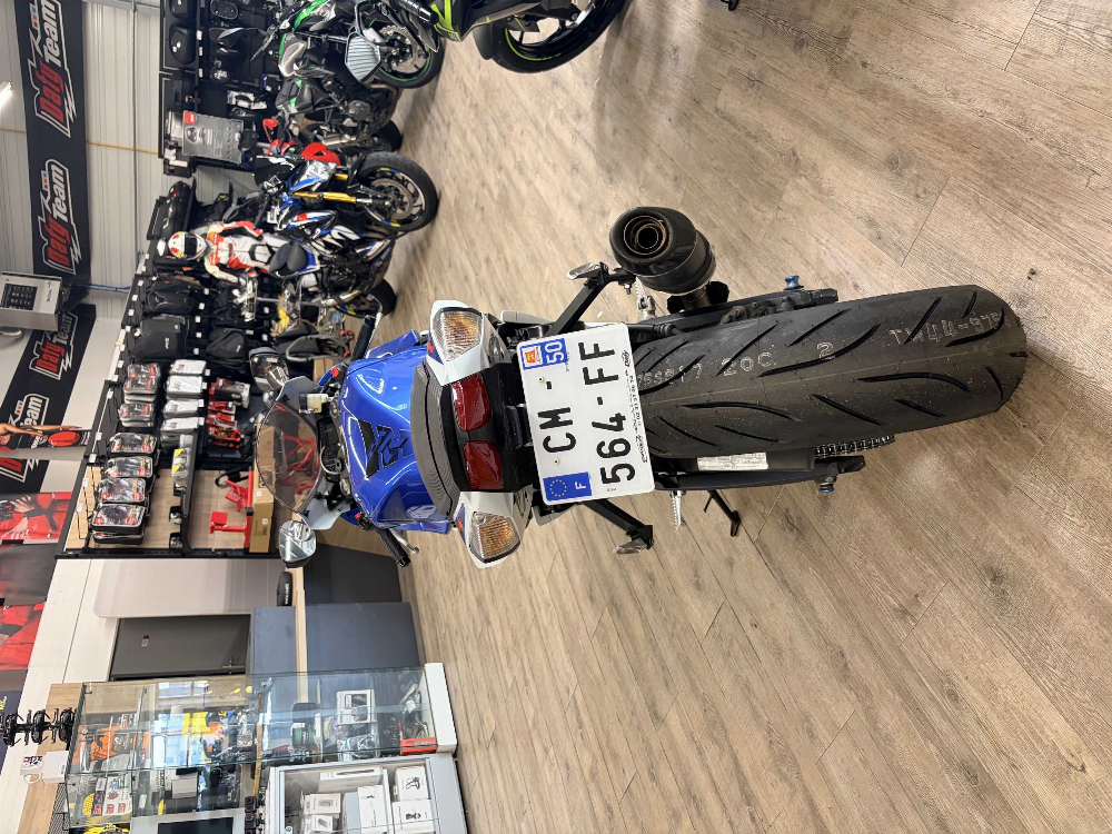 Suzuki GSX-R 600 2012 vue arrière