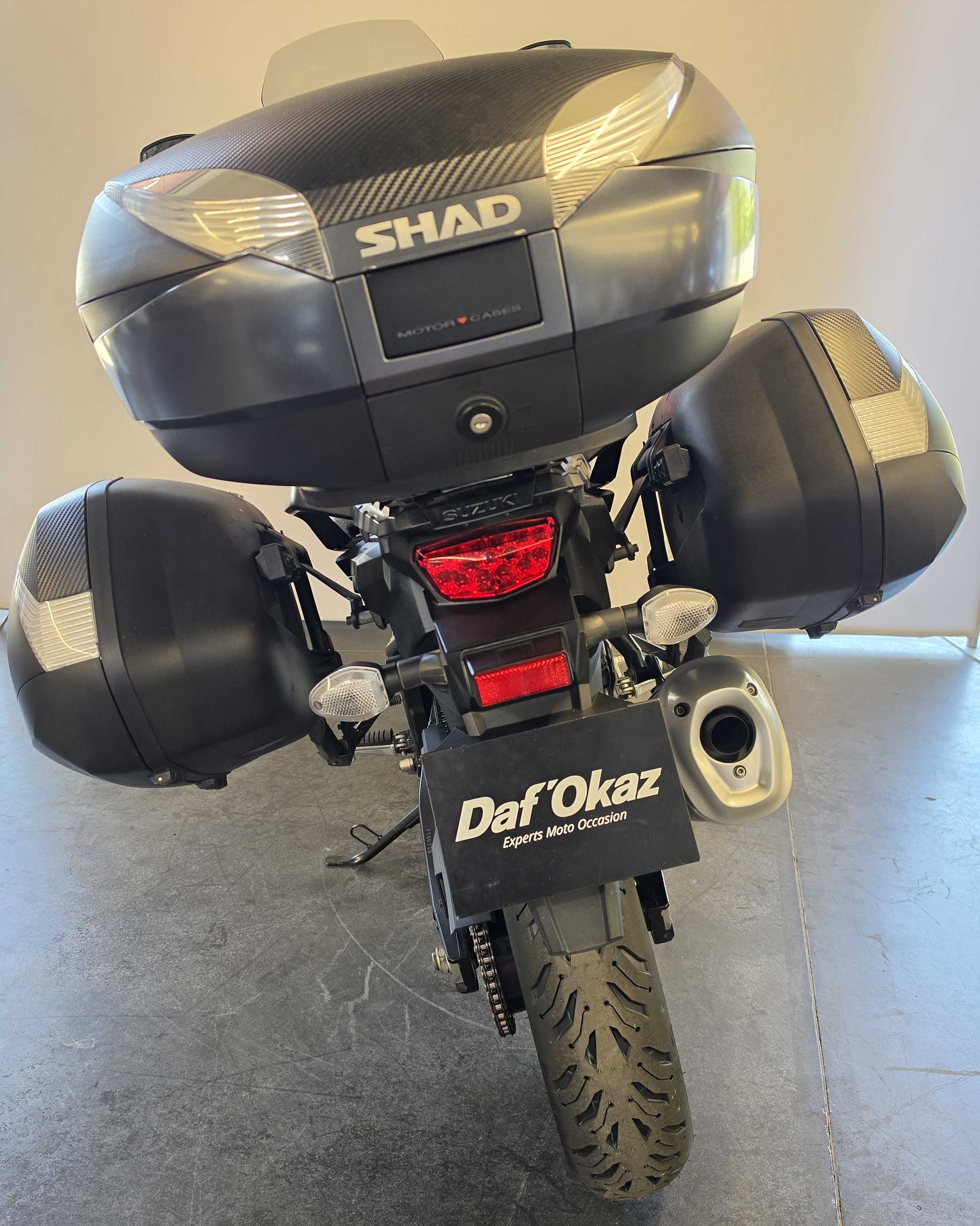 Suzuki DL 1000 V-Strom 2020 HD vue arrière