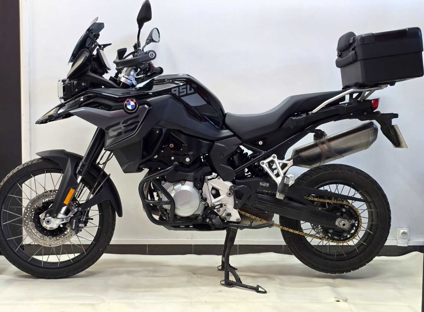 BMW F 850 GS 2022 HD vue gauche
