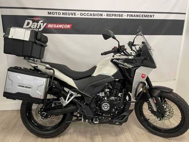 MACBOR XR1 MONTANA 2026 vue 3/4 droite