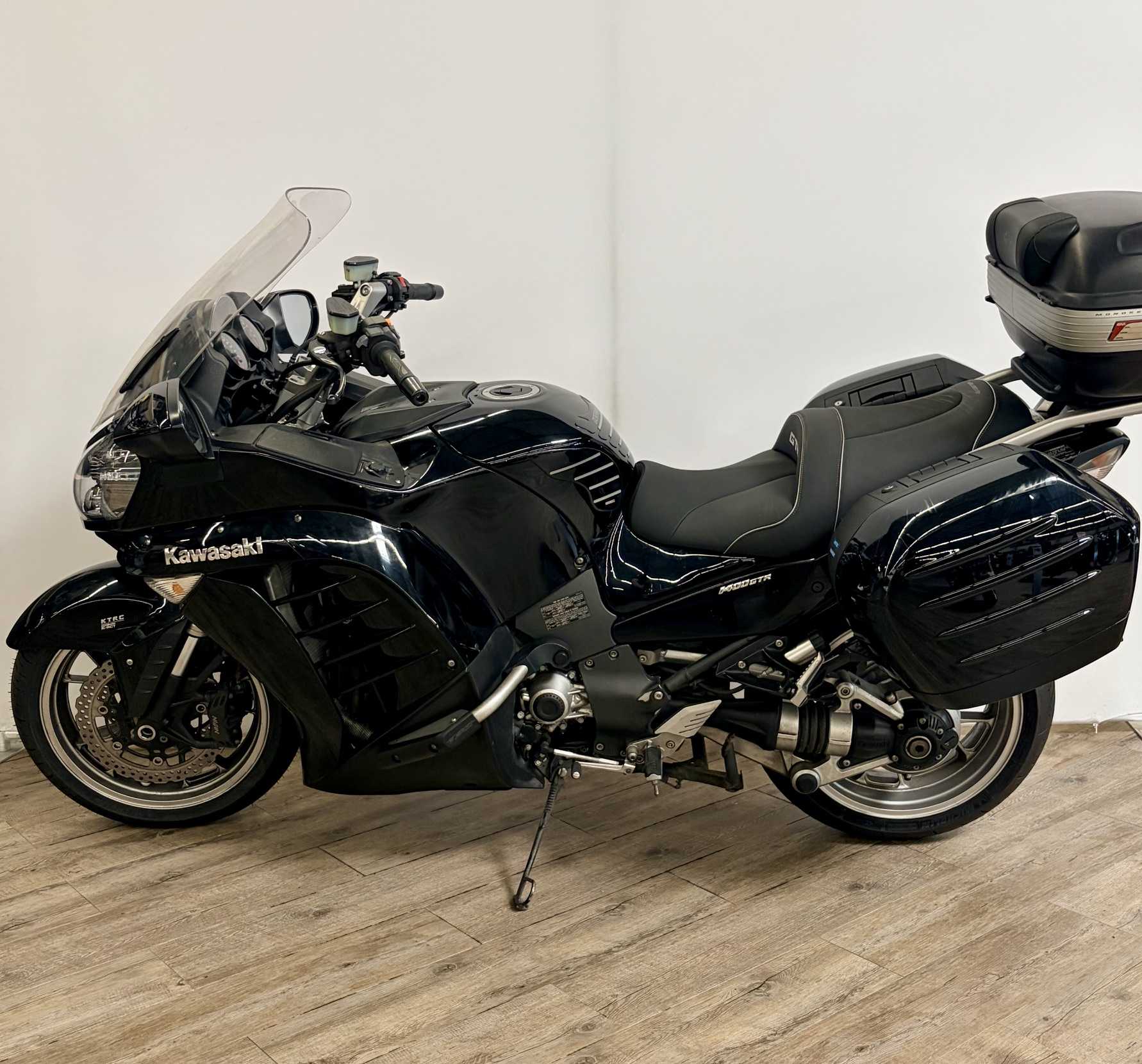 Kawasaki ZG 1400 GTR 2012 HD vue gauche
