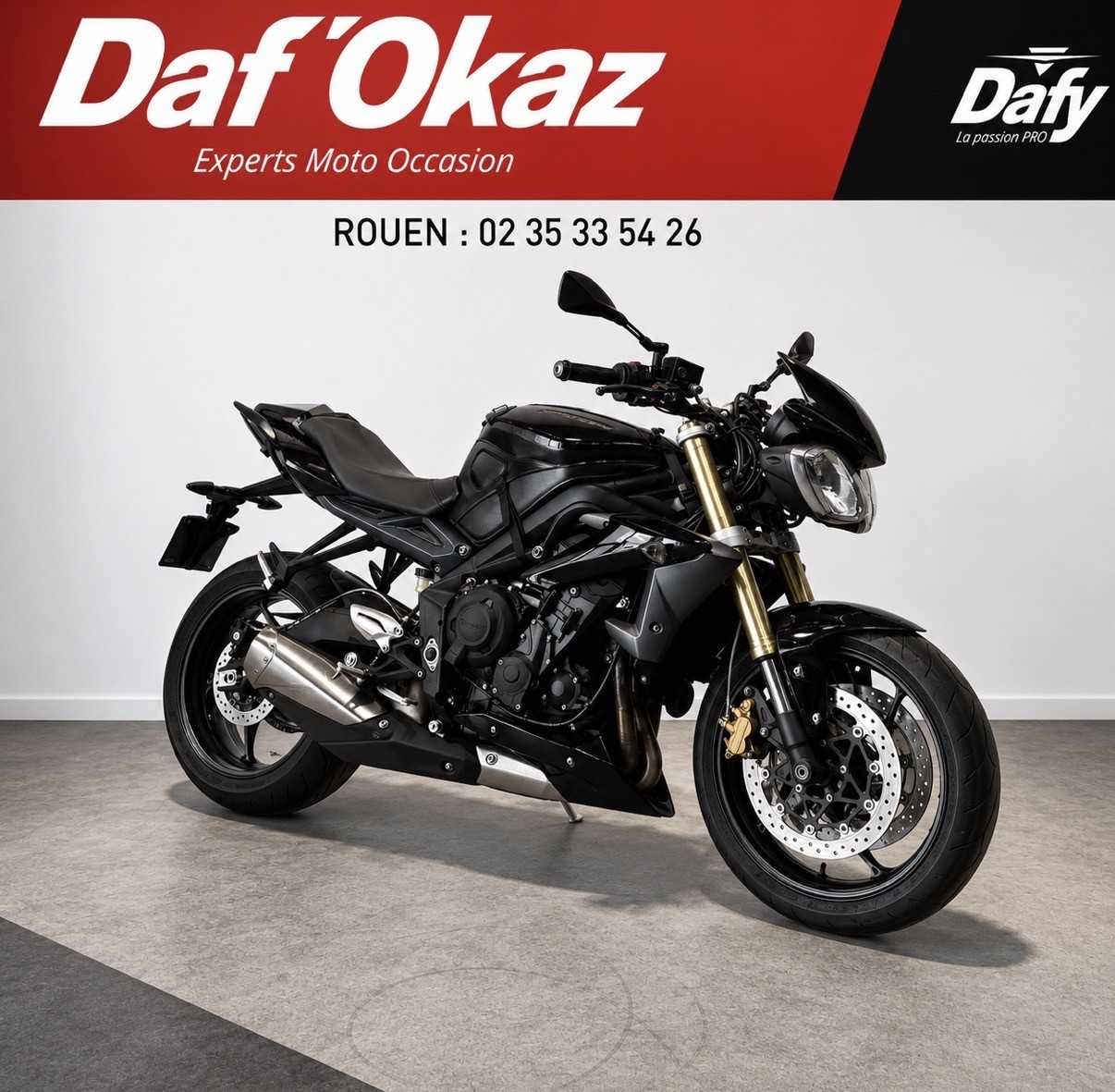 Triumph 675 Street Triple 2014 HD vue 3/4 droite