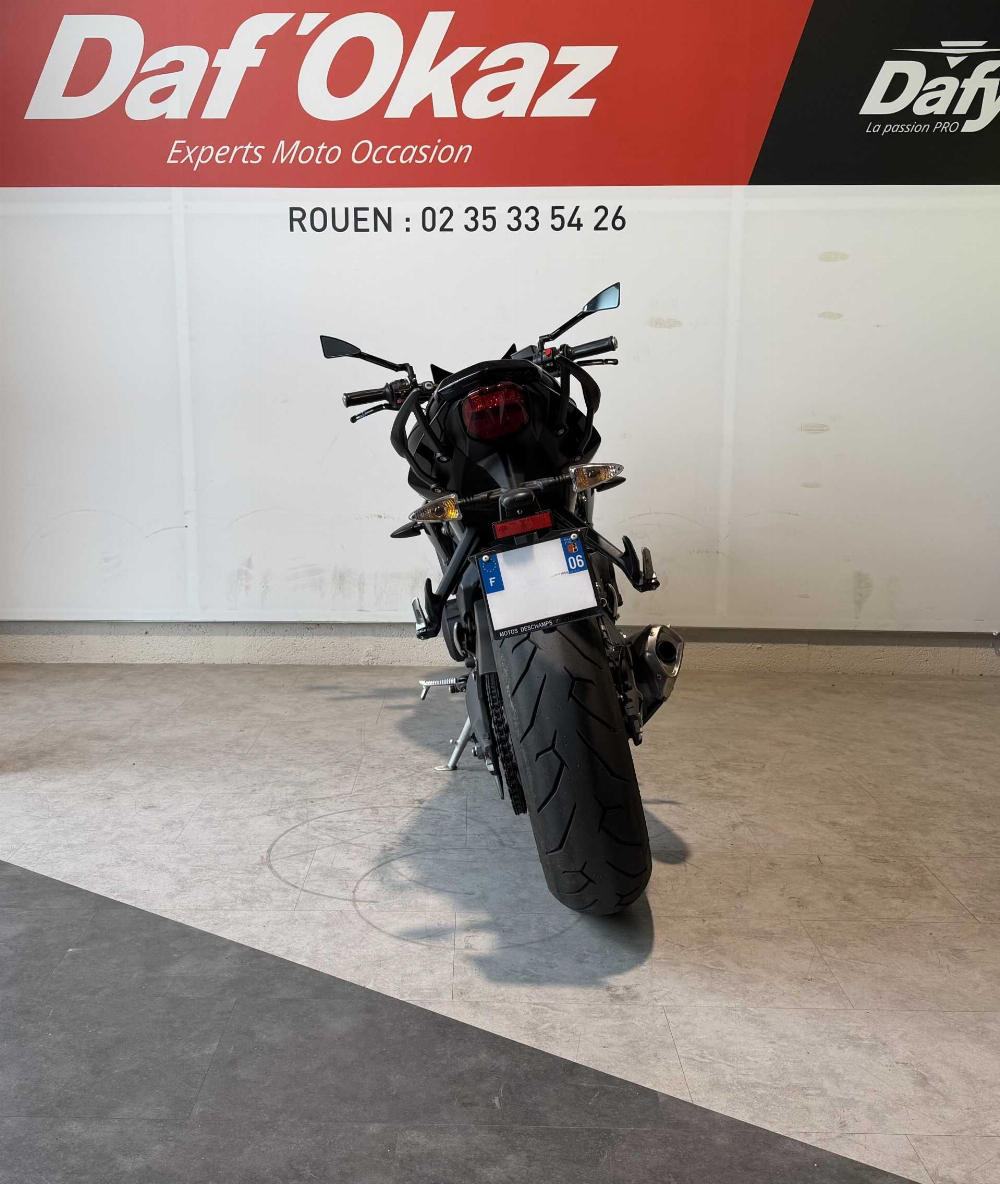 Triumph 675 Street Triple 2014 vue arrière