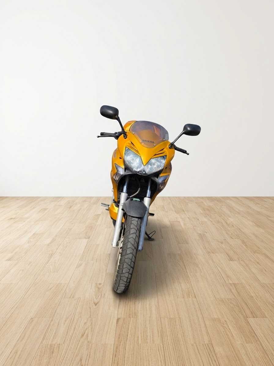 Honda XL 125 V Varadero 2008 vue avant
