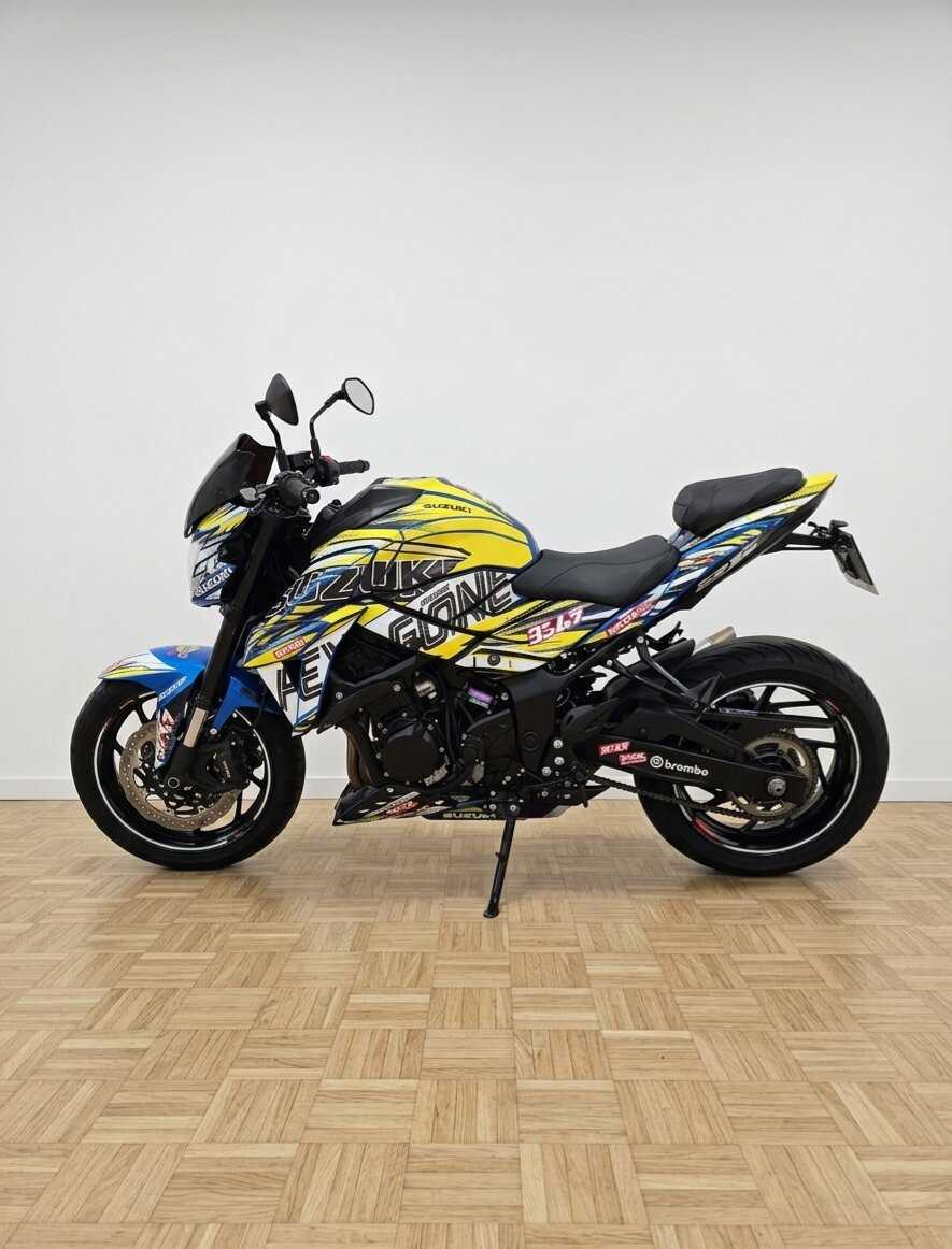 Suzuki GSX-S 750 2020 vue gauche