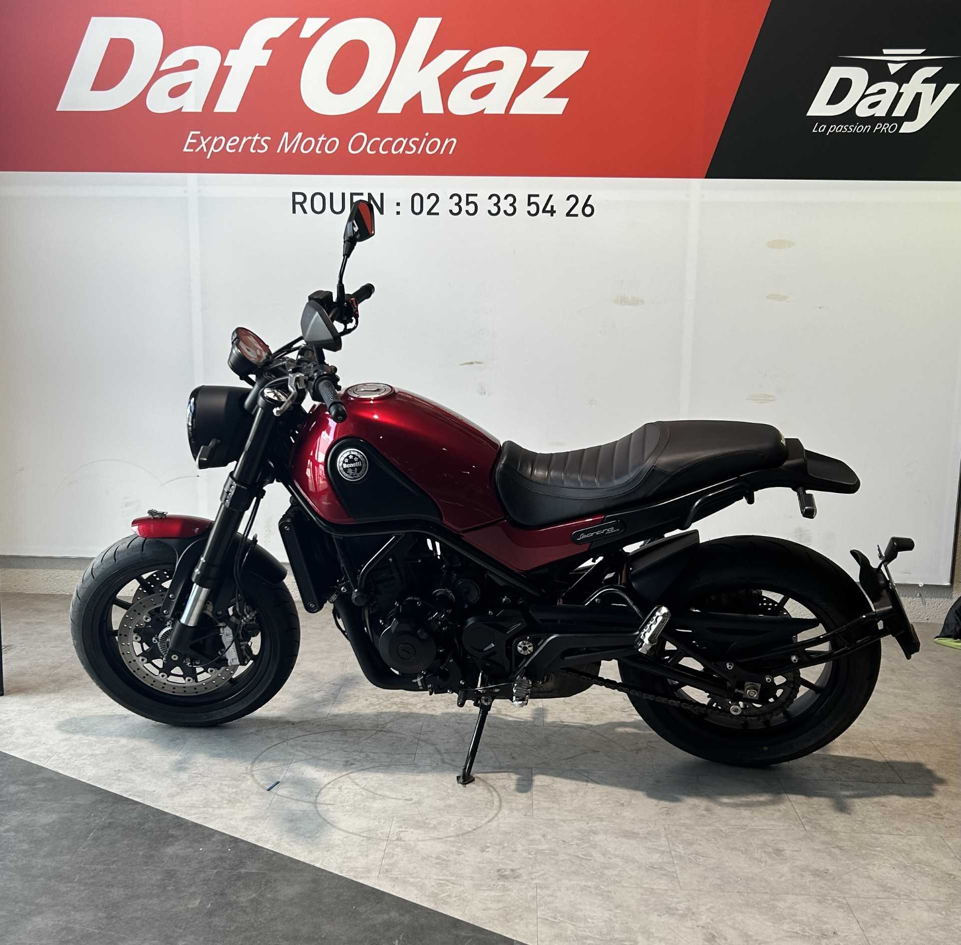 Benelli leoncino 500 2019 HD vue gauche