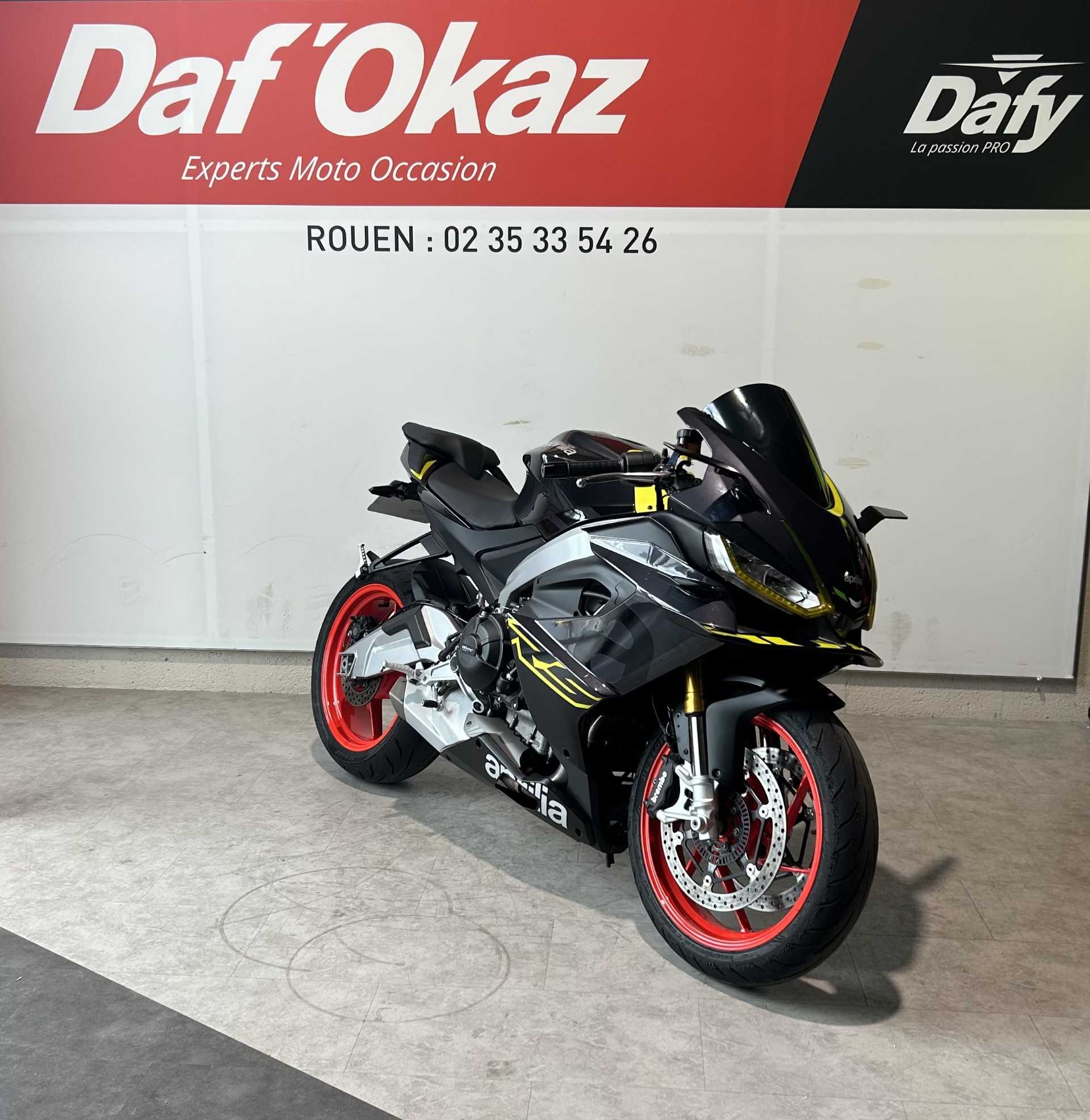 Aprilia RS 660 2025 HD vue 3/4 droite