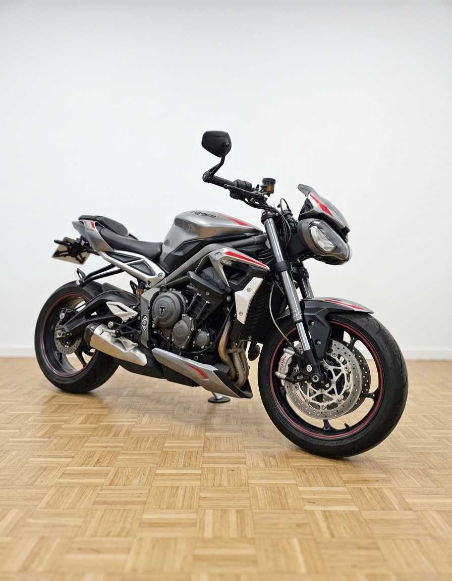 Triumph 765 Street Triple RS 2021 vue 3/4 droite
