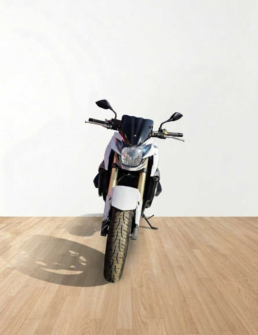 Suzuki GSR 750 ABS 2015 vue avant