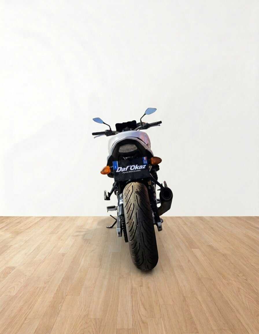 Suzuki GSR 750 ABS 2015 vue arrière