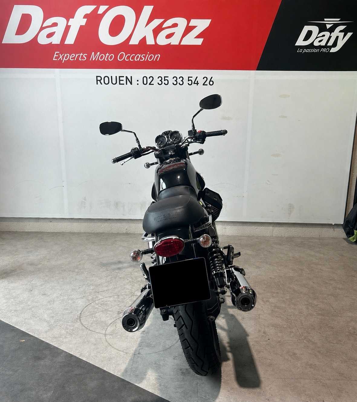 Moto Guzzi 750 V7 V7 SPECIALE 2013 HD vue arrière