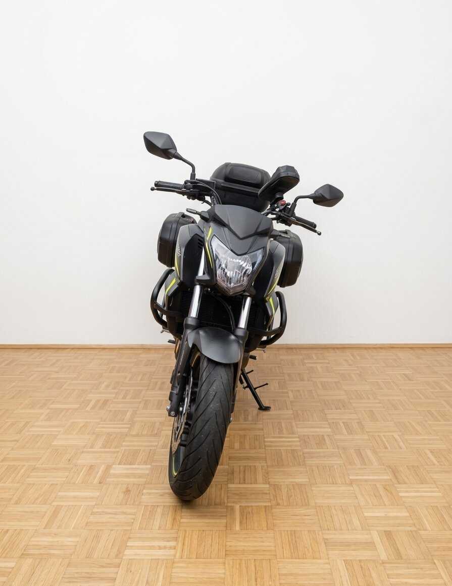 Honda CB 650 F ABS 2016 vue avant