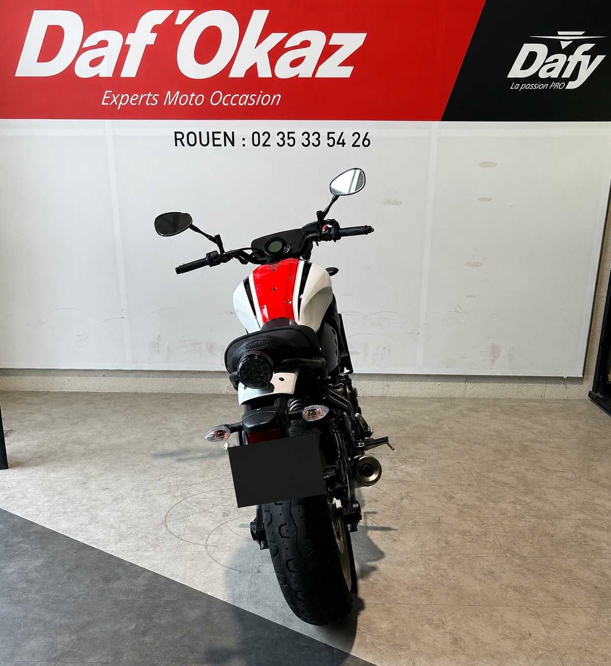 Yamaha XSR 700 2021 HD vue arrière