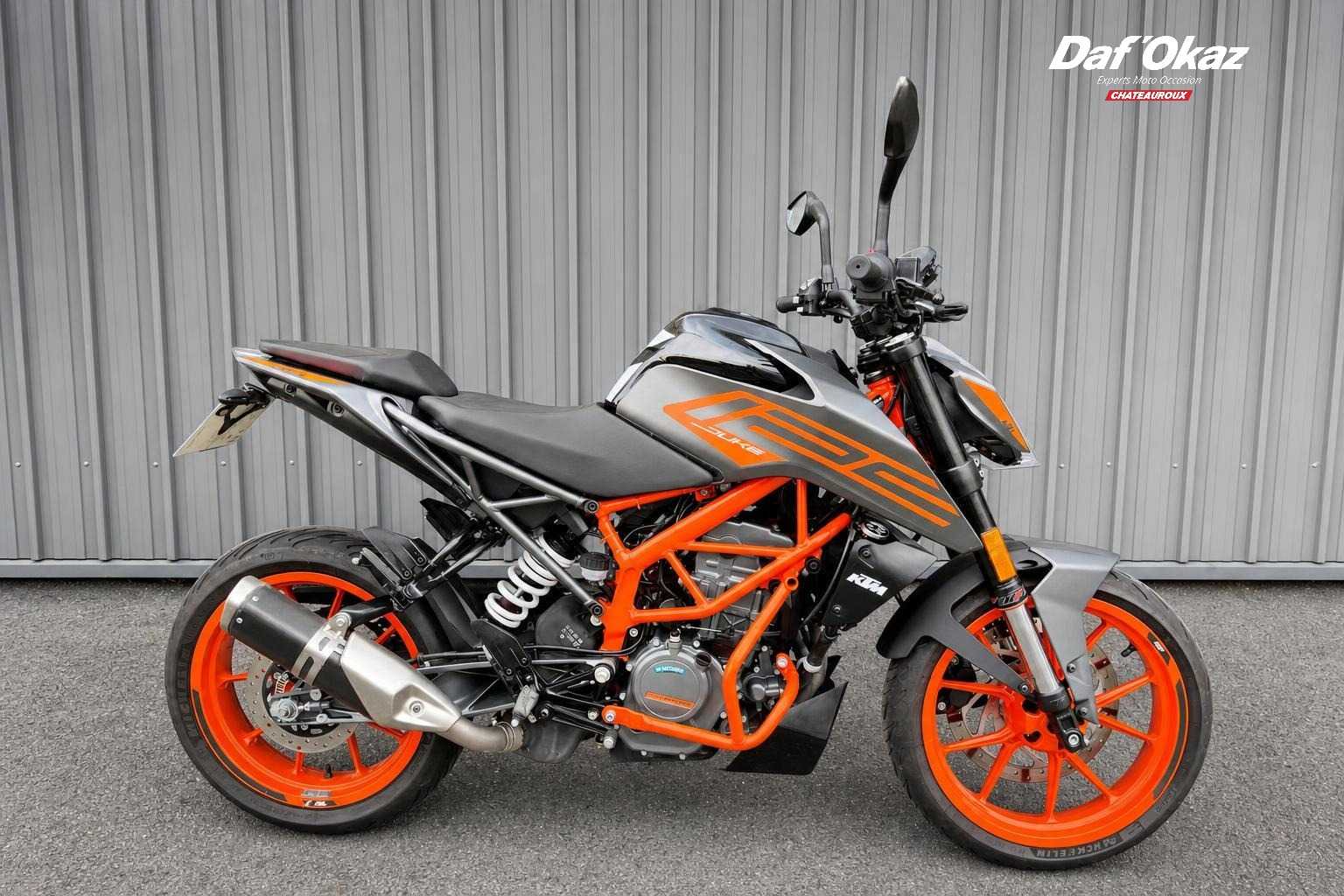 KTM 125 Duke 2021 HD vue avant